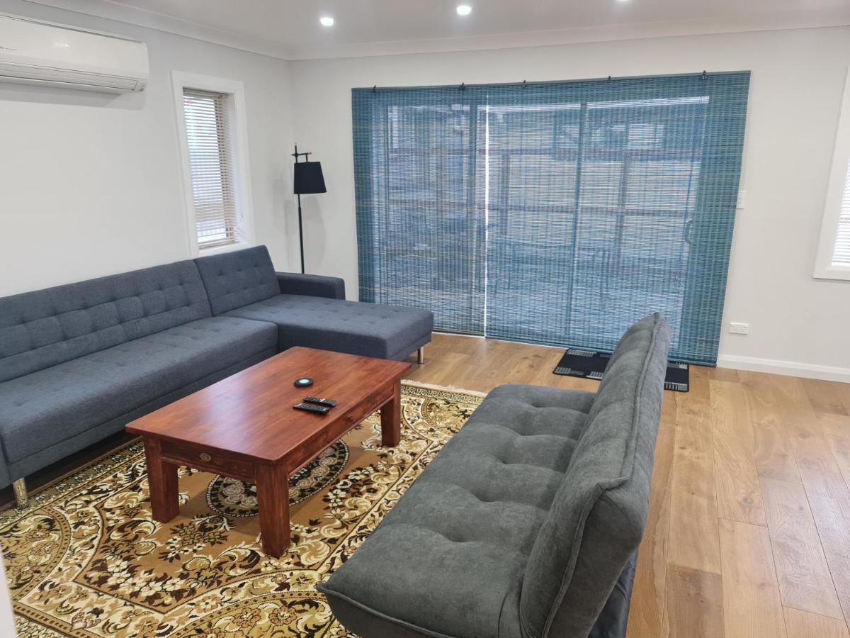 Brand New Home - Central Masterton Exterior photo
